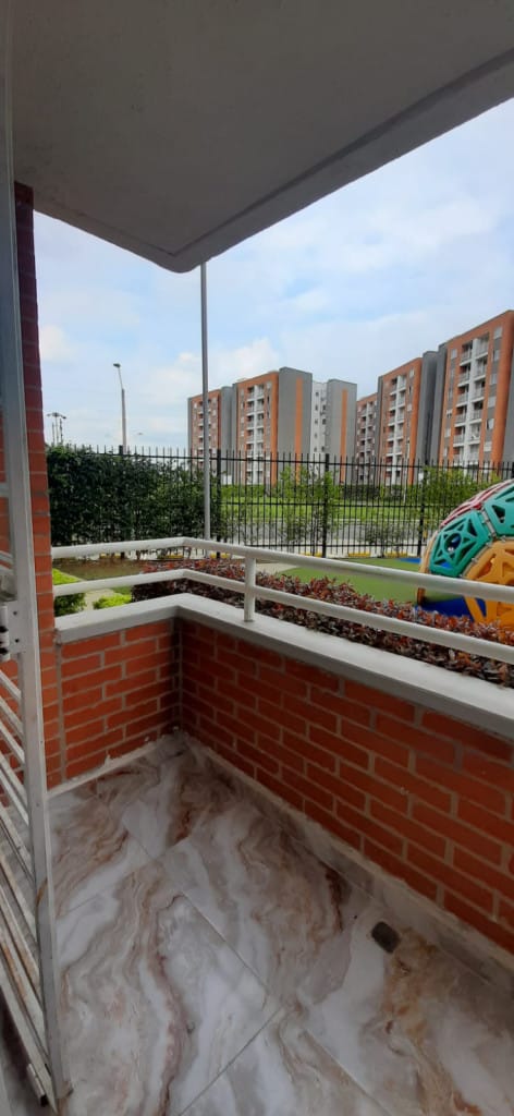 Apartamento de 2 alcobas en venta en Bochalema, Cali, 62 m² · foto 13 de 24