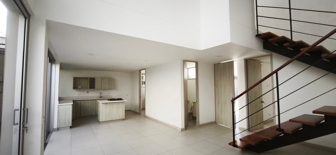 Casa de 3 alcobas en venta en Rionegro, 160 m² · foto 2 de 15