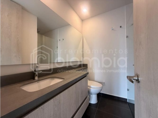 Apartamento de 2 alcobas en arriendo en Altos Del Poblado, Envigado, 85 m² · foto 17 de 19