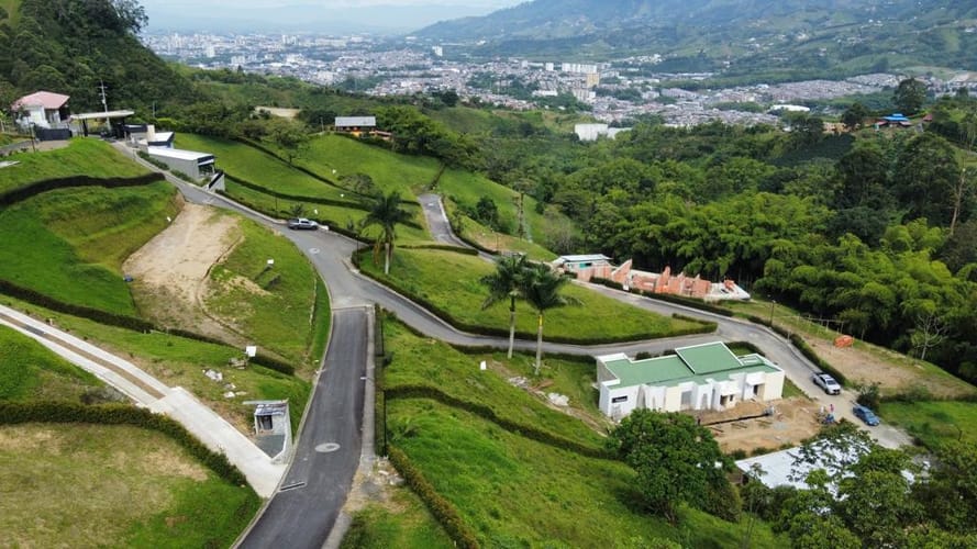 Lote en venta en Los Naranjos, Dosquebradas, 5700 m² · foto 9 de 14
