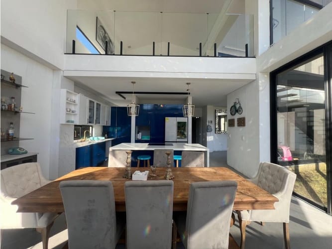 Casa de 4 alcobas en venta en Loma Del Chocho, Envigado, 450 m² · foto 5 de 10