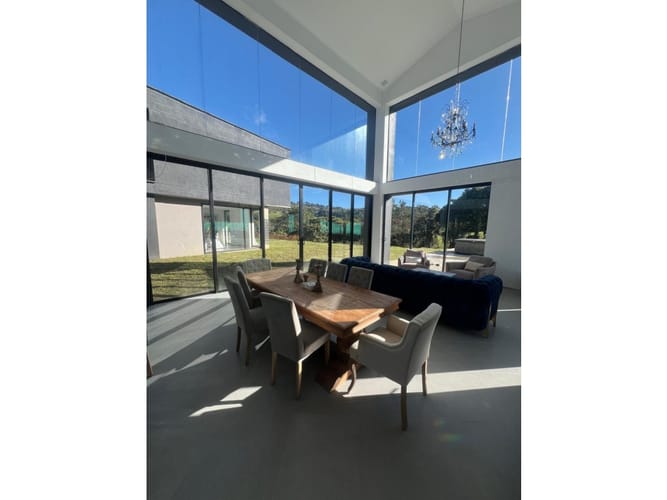 Casa de 4 alcobas en venta en Loma Del Chocho, Envigado, 450 m² · foto 7 de 10