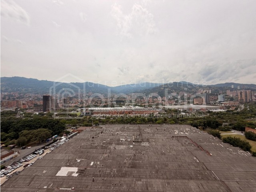 Apartamento en venta en Zona Industrial No. 1, Itagüí · foto 6 de 14