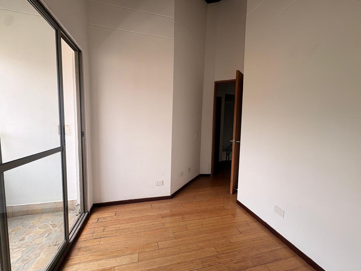 Apartamento en venta en Vegas De La Doctora, Sabaneta · foto 11 de 16
