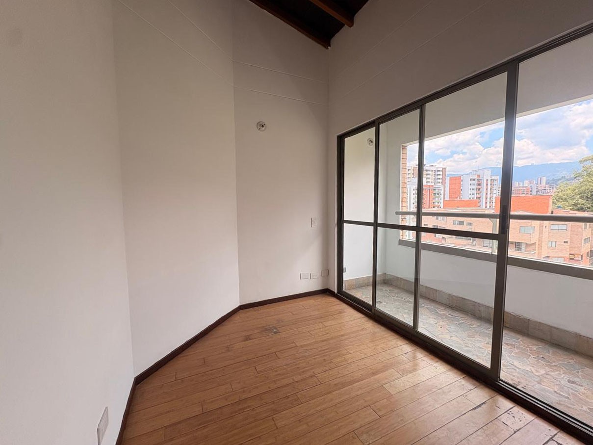 Apartamento en venta en Vegas De La Doctora, Sabaneta · foto 4 de 16