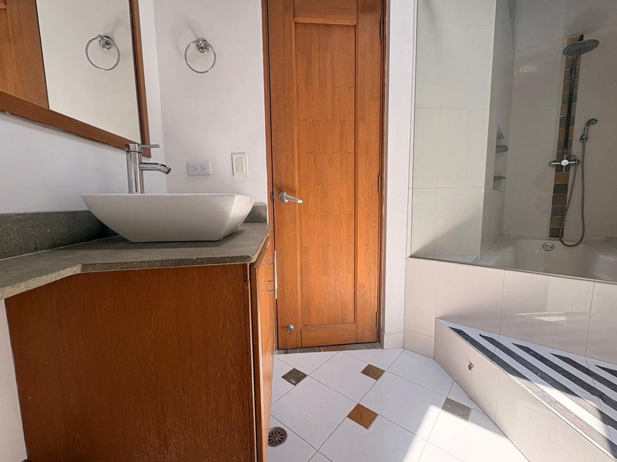 Apartamento en venta en Vegas De La Doctora, Sabaneta · foto 14 de 16