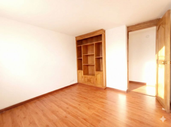 Apartamento en venta en Unicentro Bogotá, Bogotá · foto 3 de 11