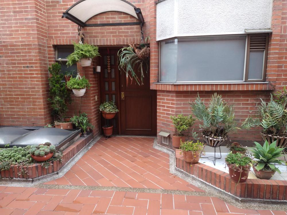Casa en venta en Las Villas, Bogotá · foto 2 de 18