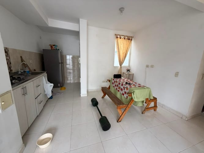 Apartamento de 2 alcobas en venta en Bochalema, Cali, 59 m² · foto 3 de 11