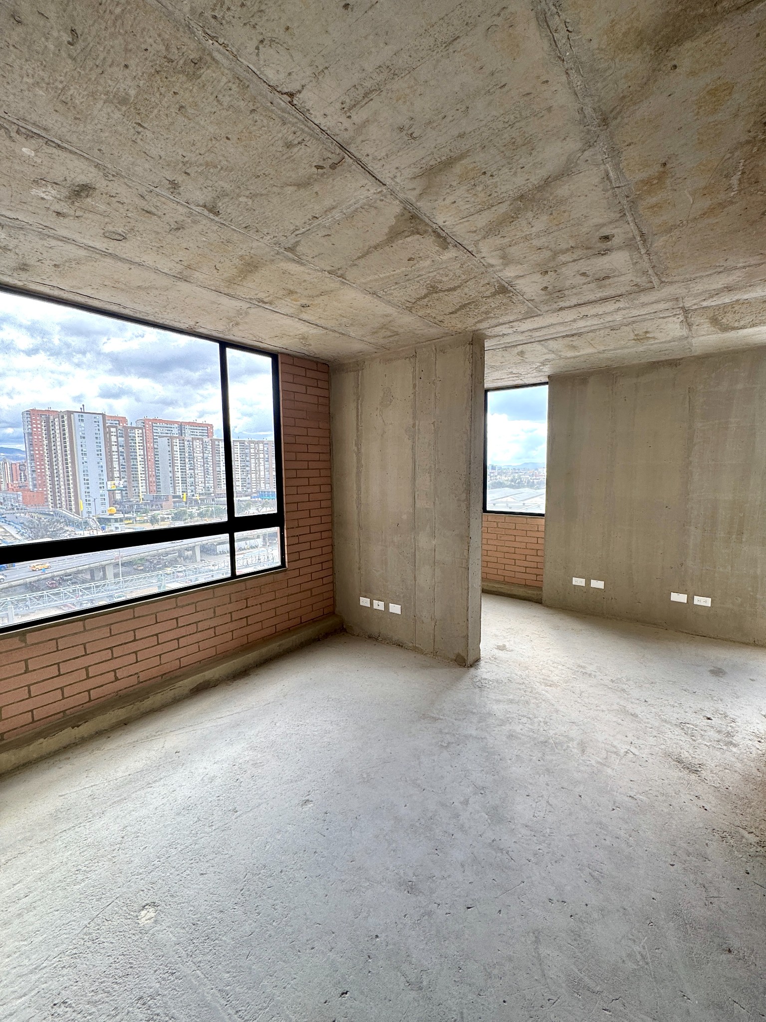 Apartamento en venta en Salazar Gomez, Bogotá · foto 2 de 24