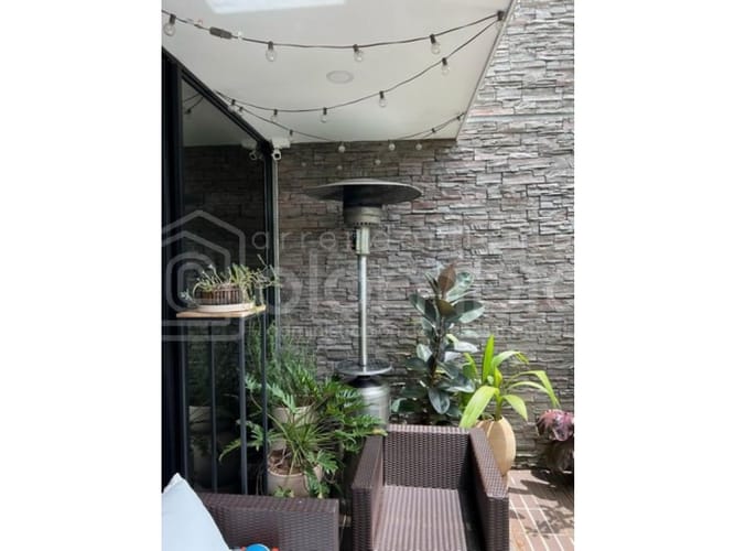 Apartaestudio en venta en Loma Del Escobero, Envigado, 78 m² · foto 8 de 15