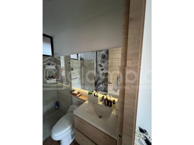 Apartaestudio en venta en Loma Del Escobero, Envigado, 78 m² · foto 13 de 15