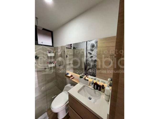 Apartaestudio en venta en Loma Del Escobero, Envigado, 78 m² · foto 14 de 15