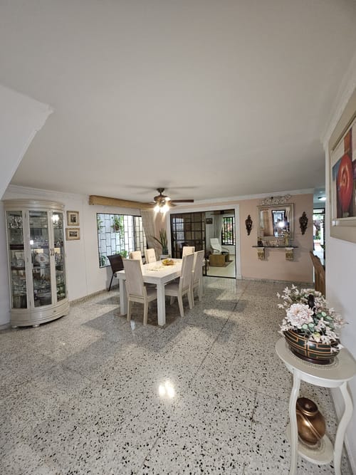 Casa de 5 alcobas en venta en El Recreo, Barranquilla, 350 m² · foto 8 de 20