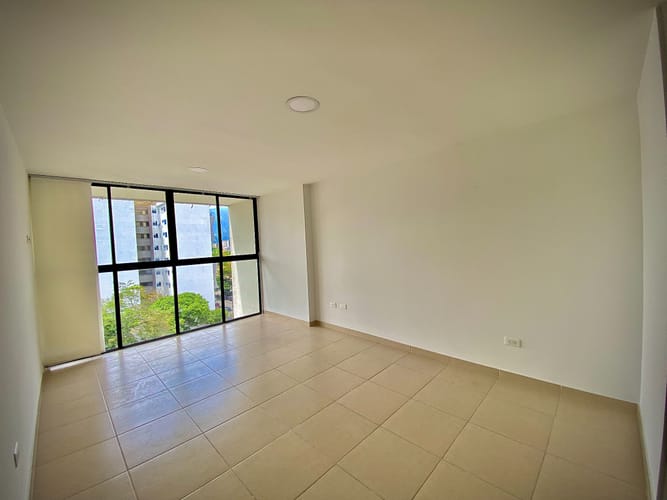 Apartamento de 3 alcobas en venta en Picaleña Y Mirolindo, Ibagué, 74 m² · foto 5 de 18