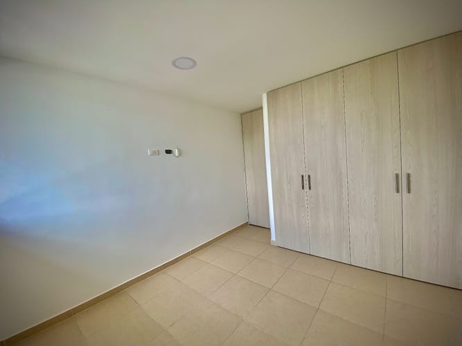 Apartamento de 3 alcobas en venta en Picaleña Y Mirolindo, Ibagué, 74 m² · foto 14 de 18