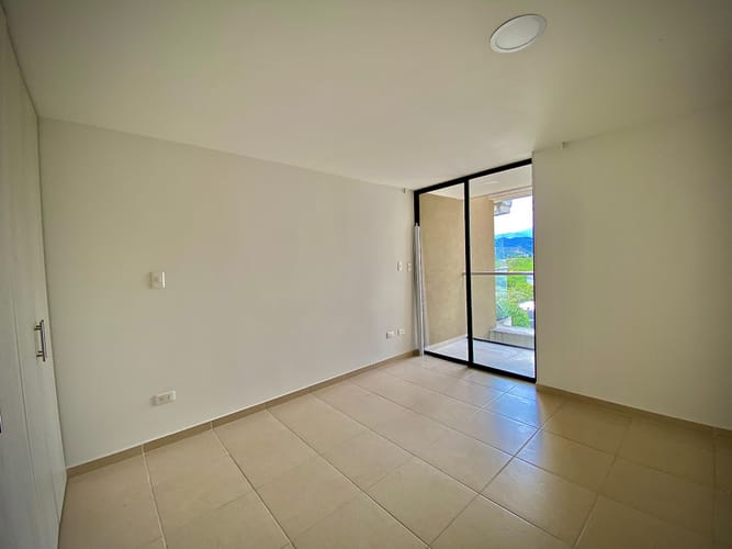 Apartamento de 3 alcobas en venta en Picaleña Y Mirolindo, Ibagué, 74 m² · foto 16 de 18