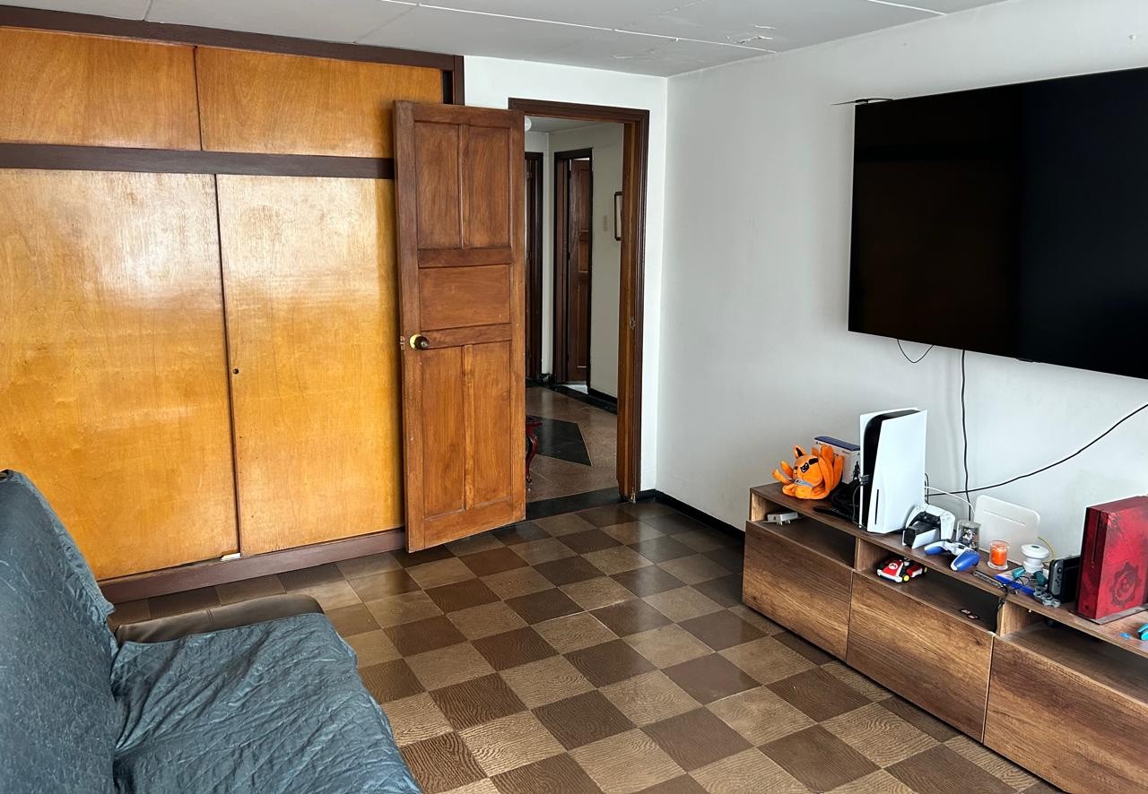 Casa en venta en Normandia, Bogotá · foto 9 de 24