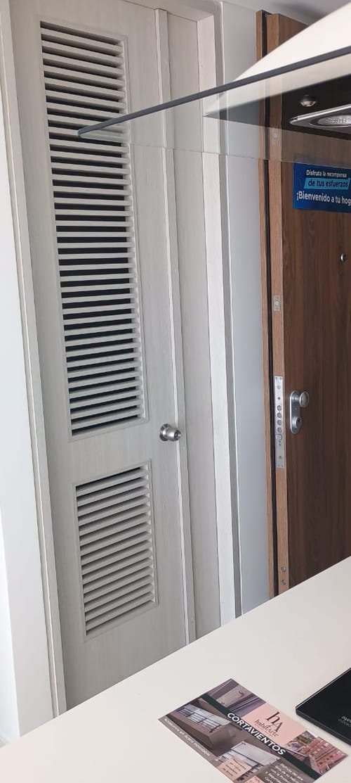 Apartamento de 2 alcobas en venta en La Salle, Bogotá, 63 m² · foto 2 de 24