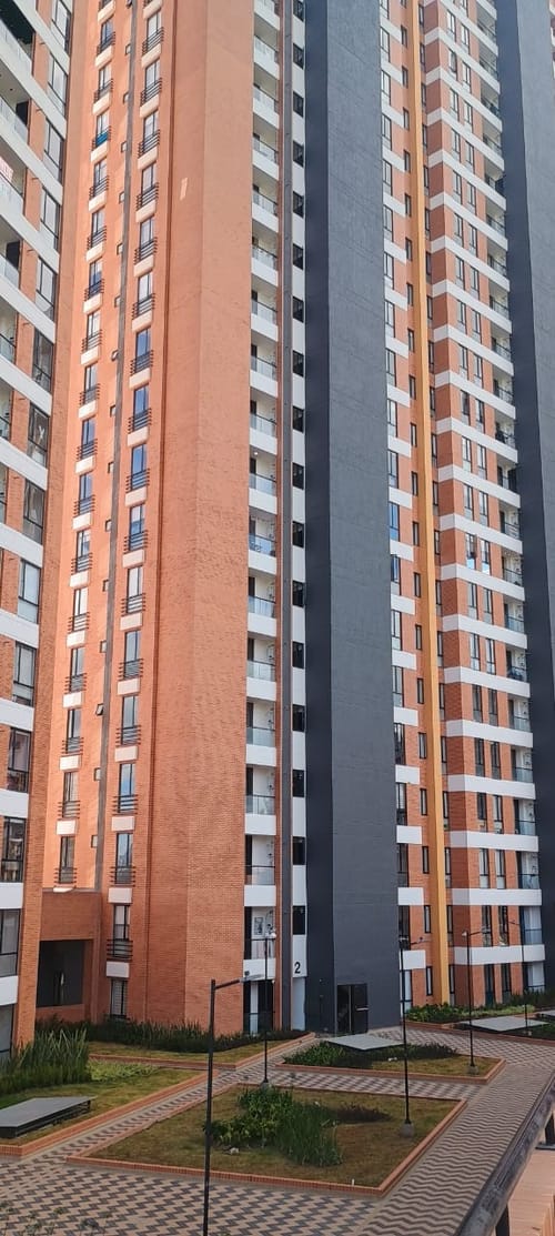 Apartamento de 2 alcobas en venta en La Salle, Bogotá, 63 m² · foto 12 de 24