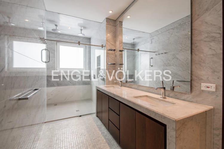 Apartamento en venta en Los Rosales, Bogotá · foto 8 de 18