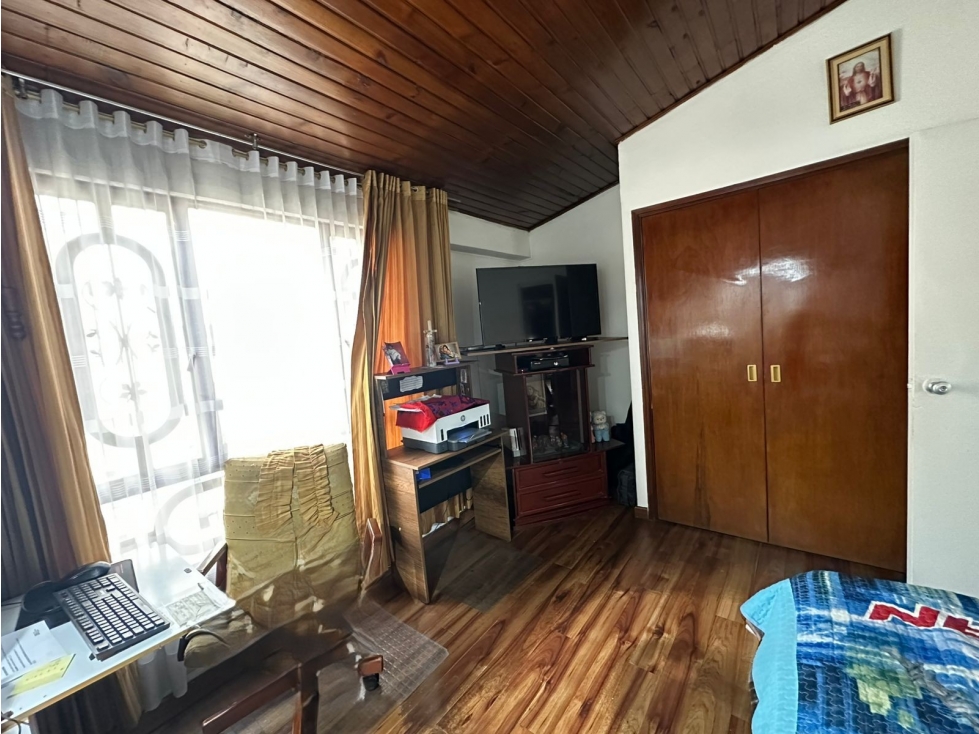 Casa en venta en Villas De Granada, Bogotá · foto 13 de 15