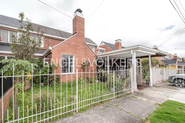 Casa de 5 alcobas en venta en El Batán, Bogotá, 306 m² · foto 20 de 20