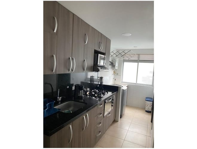 Apartamento en venta en Bosques De Zuñiga, Envigado · foto 4 de 13