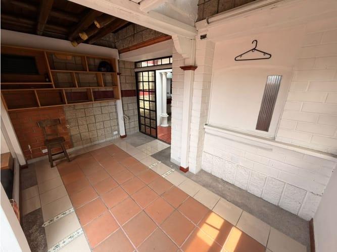 Apartamento de 3 alcobas en venta en Lorena, Medellín, 220 m² · foto 11 de 24