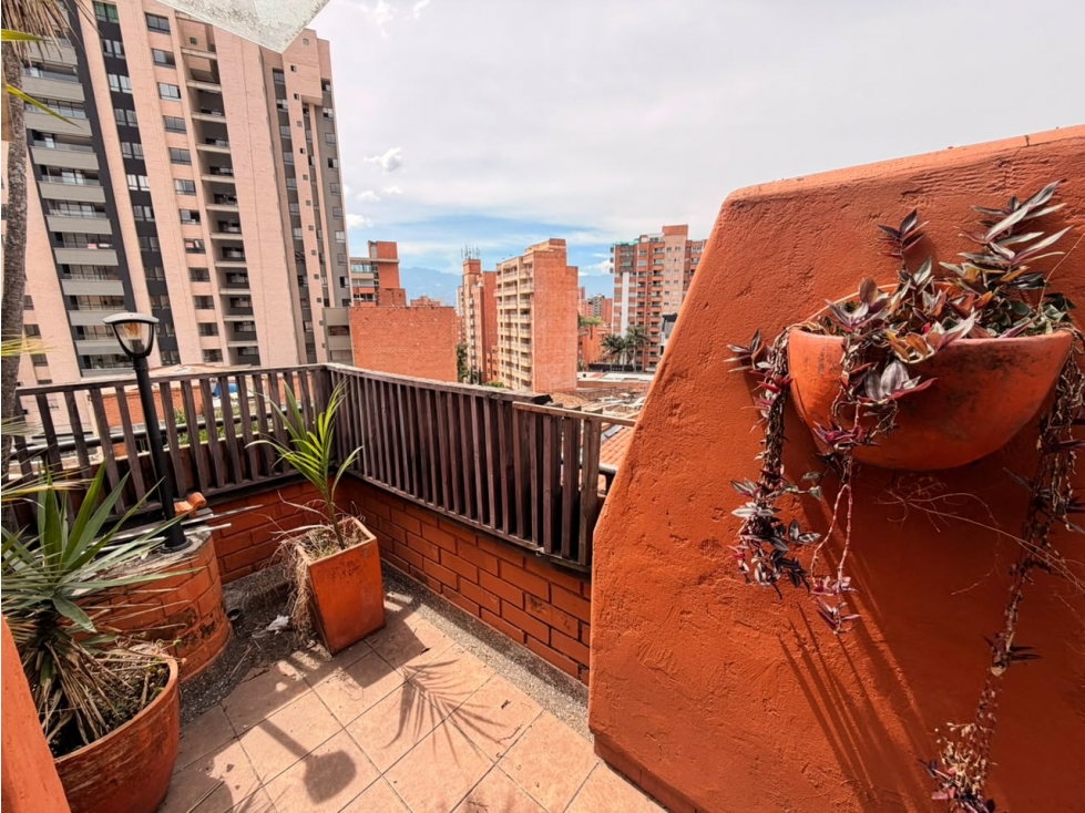 Apartamento en arriendo en Laureles, Medellín · foto 10 de 24