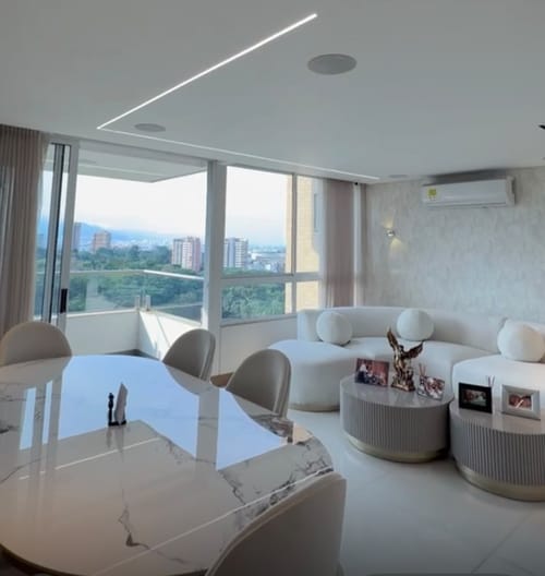 Apartamento de 4 alcobas en venta en Ciudad Jardin, Cali, 148 m² · foto 2 de 15