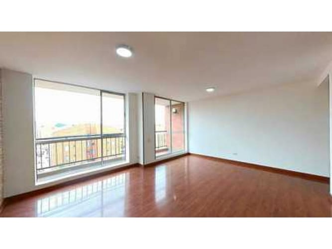 Apartamento de 3 alcobas en venta en Gran Granada, Bogotá, 83 m² · foto 3 de 24