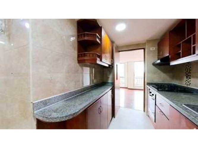 Apartamento de 3 alcobas en venta en Gran Granada, Bogotá, 83 m² · foto 5 de 24