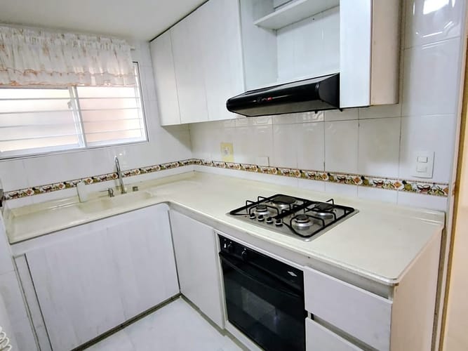 Apartamento en venta en Quintas De Don Simon, Cali · foto 9 de 16