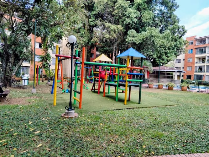 Apartamento en venta en Quintas De Don Simon, Cali · foto 15 de 16