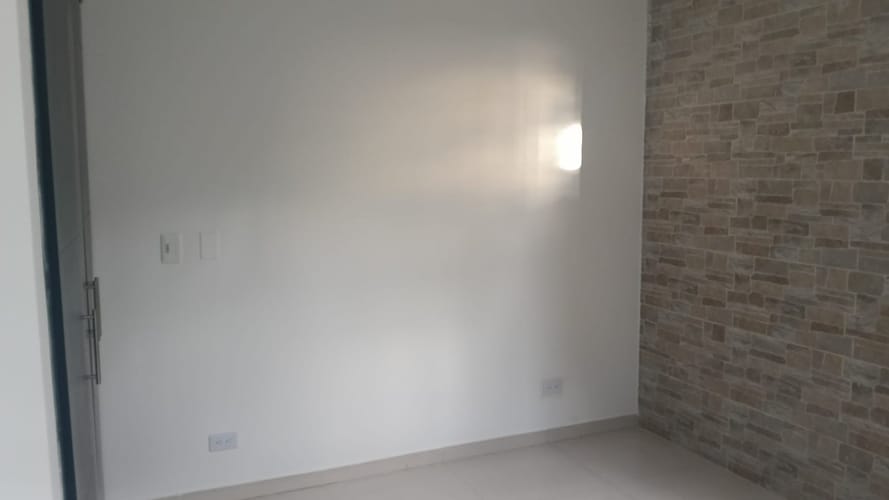 Casa de 4 alcobas en venta en Cn. Casa Loma Campestre, Girardot, 170 m² · foto 5 de 20