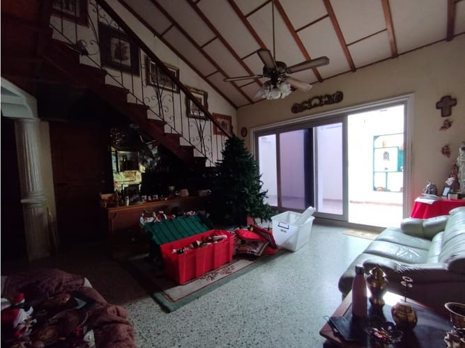 Casa de 3 alcobas en venta en Pie De La Popa, Cartagena, 980 m² · foto 4 de 11