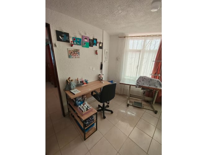 Casa de 8 alcobas en venta en Ub. Techo Bavaria, Bogotá, 307 m² · foto 17 de 17