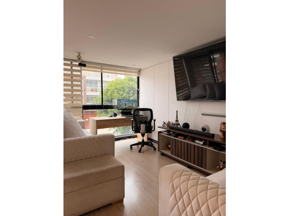 Apartamento en venta en La Castellana, Bogotá · foto 4 de 24