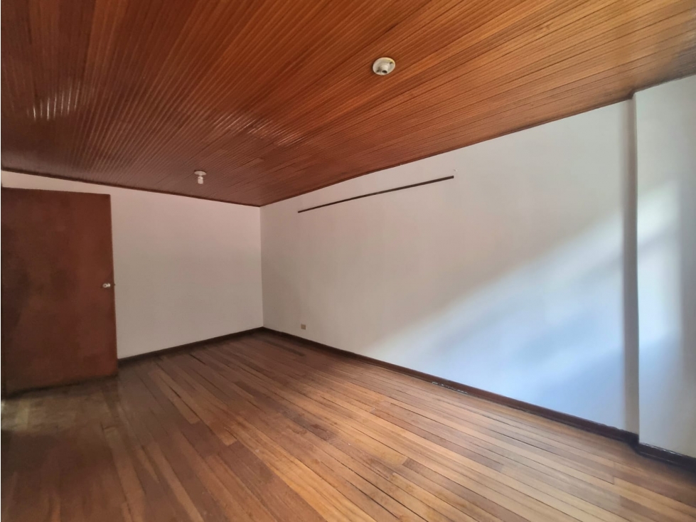 Casa en venta en Bella Vista, Bogotá · foto 5 de 19