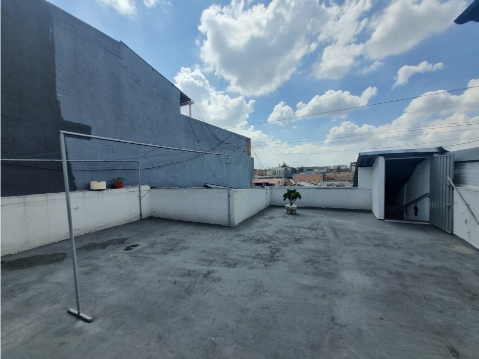 Casa en venta en Bella Vista, Bogotá · foto 18 de 19