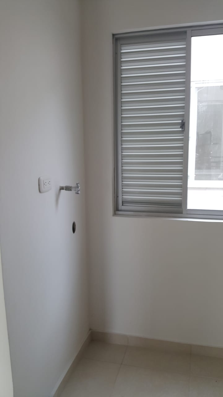 Apartamento en venta en Zona Industrial La Rosa, Dosquebradas · foto 4 de 19