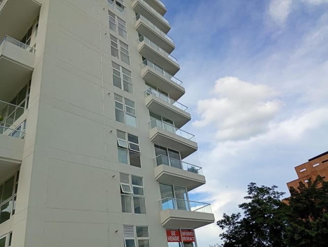 Apartamento de 3 alcobas en venta en El Bosque, Cali, 205 m² · foto 12 de 18