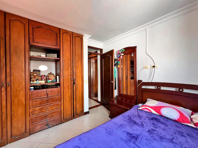 Apartamento en venta en Ciudad Jardin, Cali · foto 7 de 19