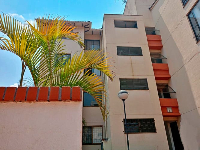 Apartamento en venta en Ciudad Jardin, Cali · foto 17 de 19