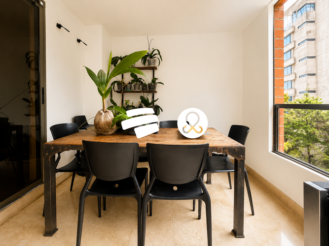 Apartamento de 4 alcobas en venta en Altos Del Poblado, Medellín, 286 m² · foto 3 de 23