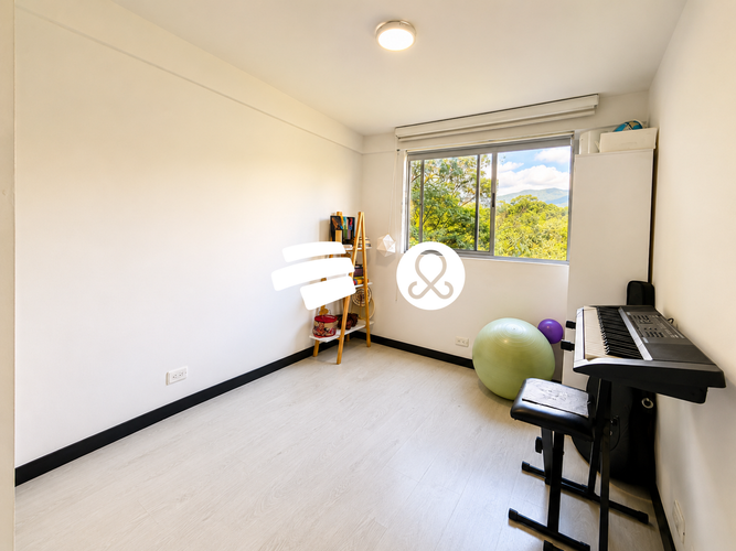 Apartamento de 2 alcobas en venta en La Castellana, Medellín, 74 m² · foto 14 de 18
