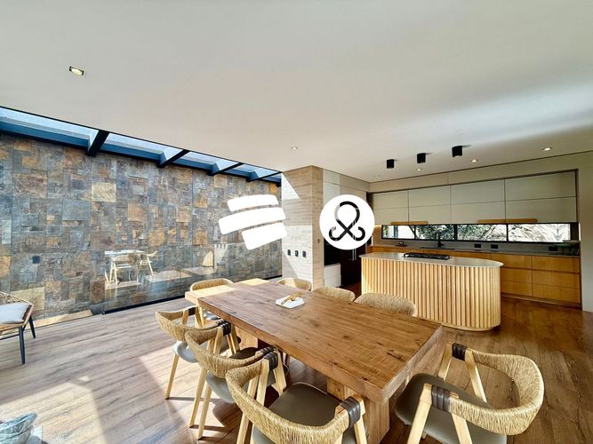 Casa de 5 alcobas en venta en Vía Las Palmas, Envigado · foto 12 de 21