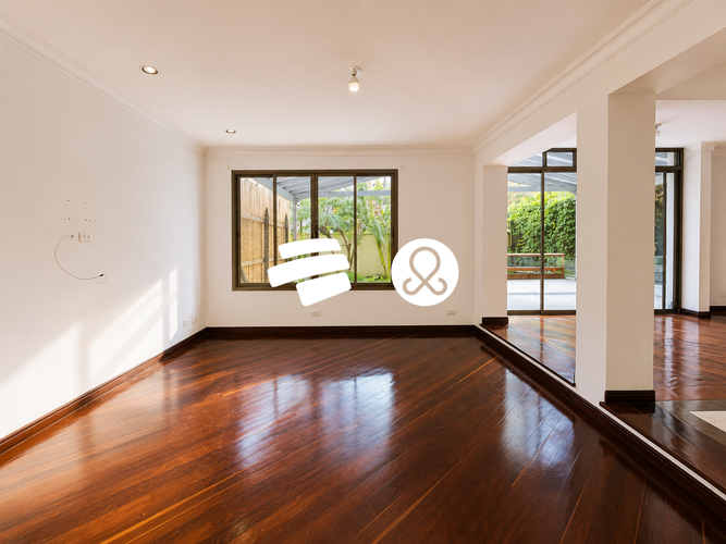 Casa de 4 alcobas en venta en El Poblado, Medellín, 370 m² · foto 2 de 24
