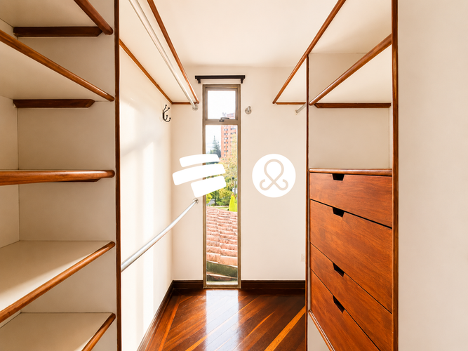 Casa de 4 alcobas en venta en El Poblado, Medellín, 370 m² · foto 20 de 24
